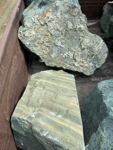 Ландшафтные глыбы зелёные 200-500 килограмм купить в Коломне