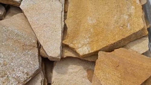 Плитняк златолит жёлтый для цоколя купить в Коломне
