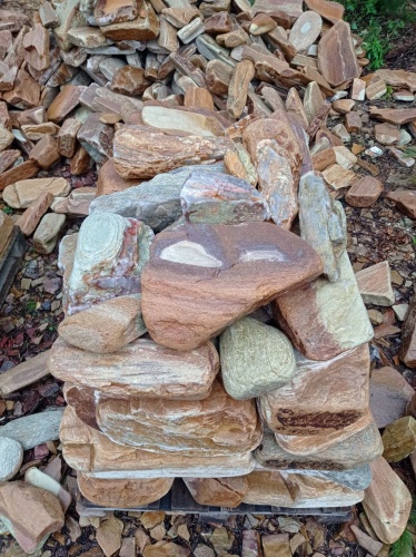 Златолит жёлтый, жёлто-зелёный глыбки и валуны для ланшафтного дизайна купить в Коломне