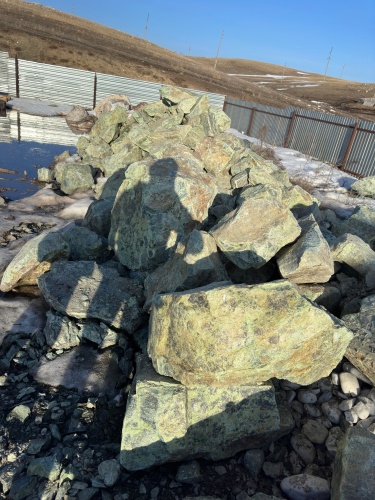 Камни для ландшафтного дизайна зелёные 10-60 килограмм купить в Коломне