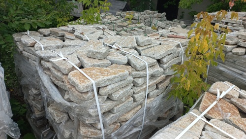 Гранитный плитняк галтованный для парковки купить в Коломне