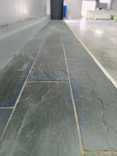 Плитка чёрная из натурального камня фасадная 30 см * 5 см, толщина 7 мм -30 мм купить в Коломне